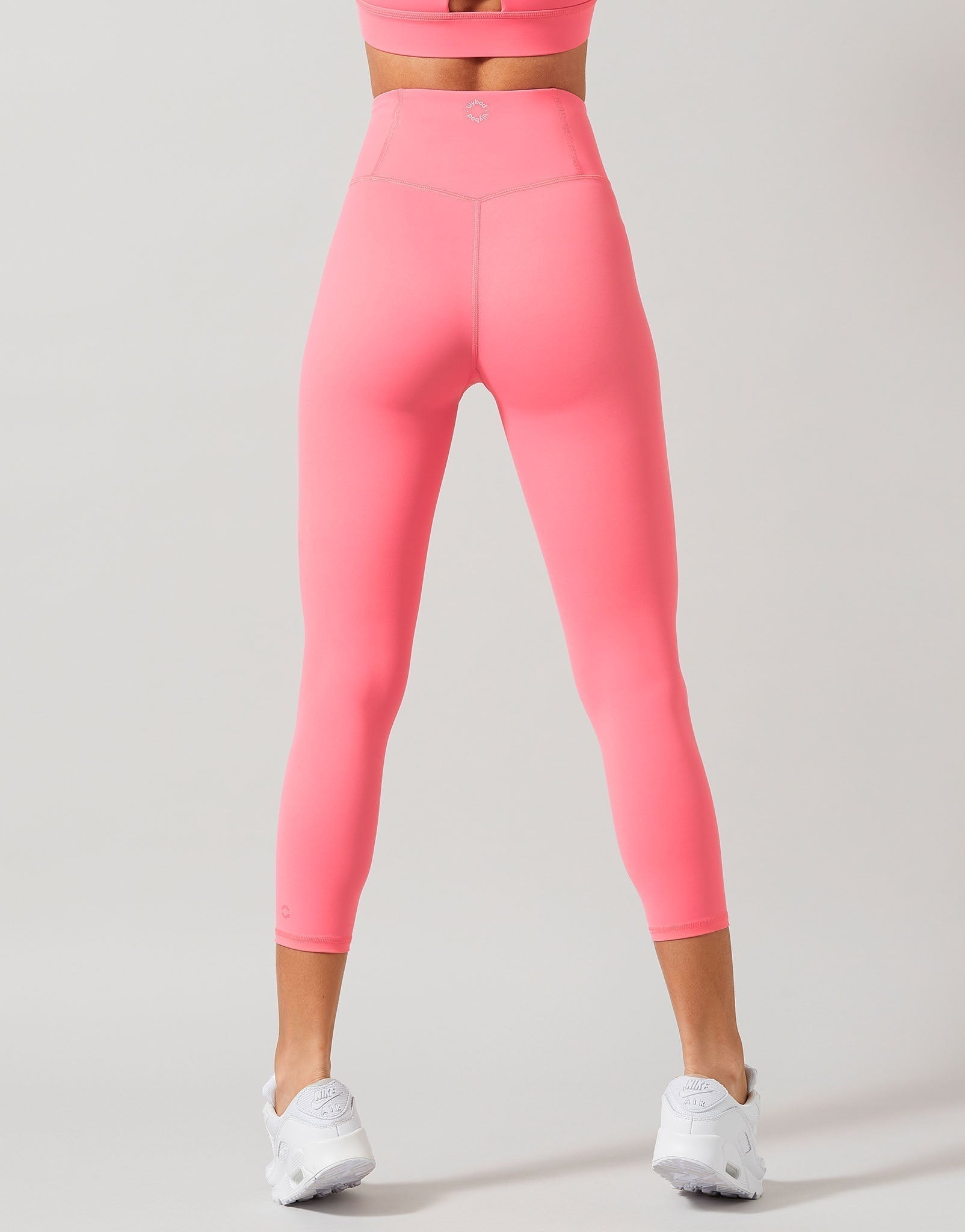 Lilybod-Astrid-7-8-Legging-Powder-Pink-LL63-PK-4_8b6c5b74-e8b8-4376-8668-21c8e0e5d453.jpg