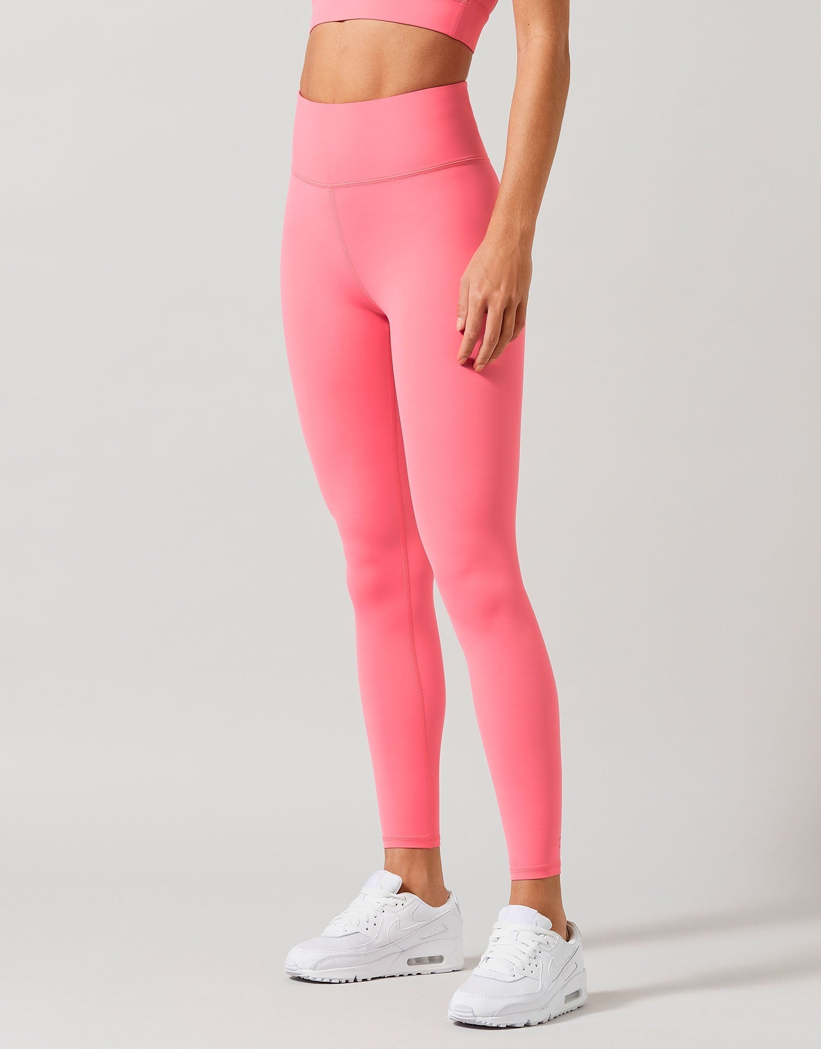 Lilybod-Astrid-Full-Length-Legging-Powder-Pink-LL61-PK-3_00b9dcc2-4a7c-4d9f-be2c-01590a0cd63c.jpg