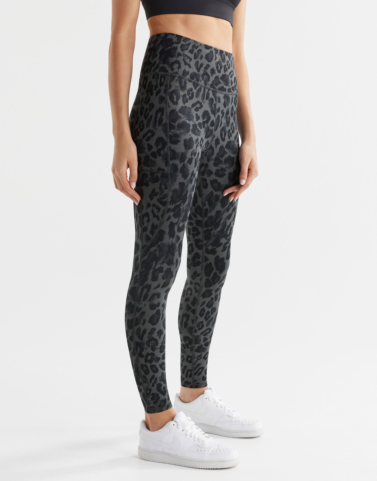 Lilybod-Becca-Legging-Mineral-Grey-Leopard-LL131-MGLP-4-NEW.jpeg