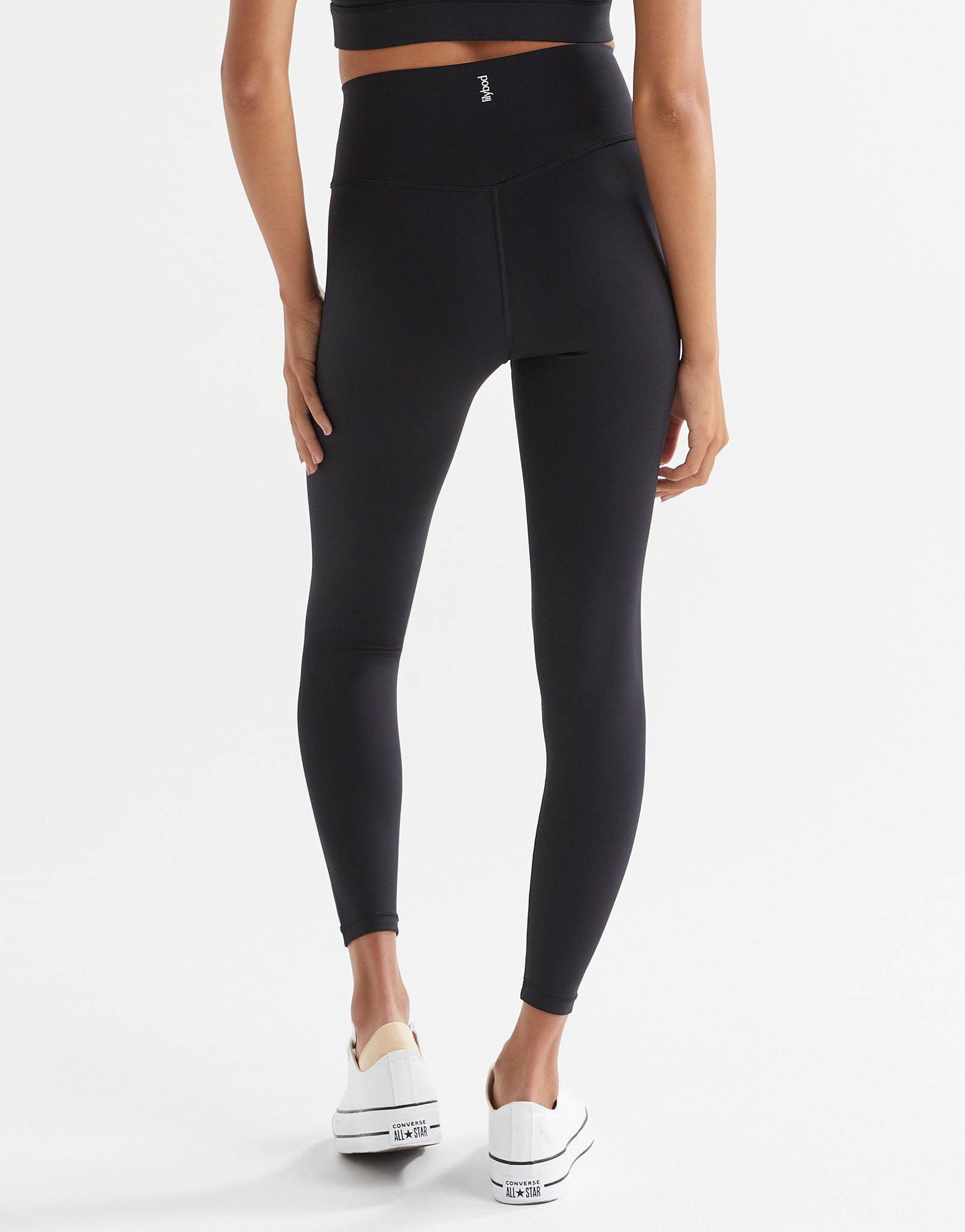 Lilybod-Chloe-Legging-Black-SL-01-BL-5.jpeg