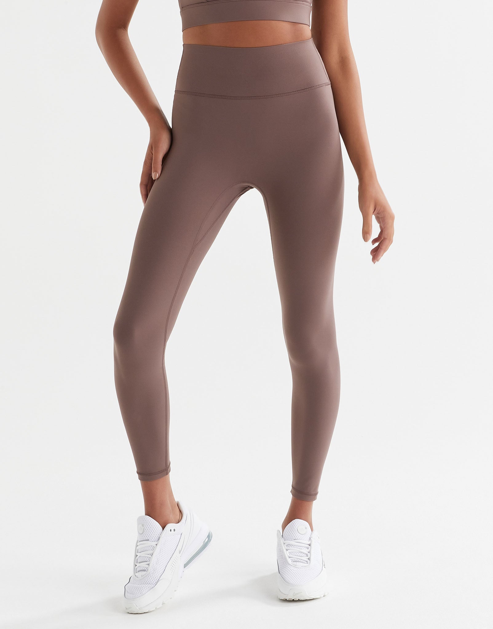 Lilybod-Chloe-Legging-Grape-SL-01-GRP-1.jpeg