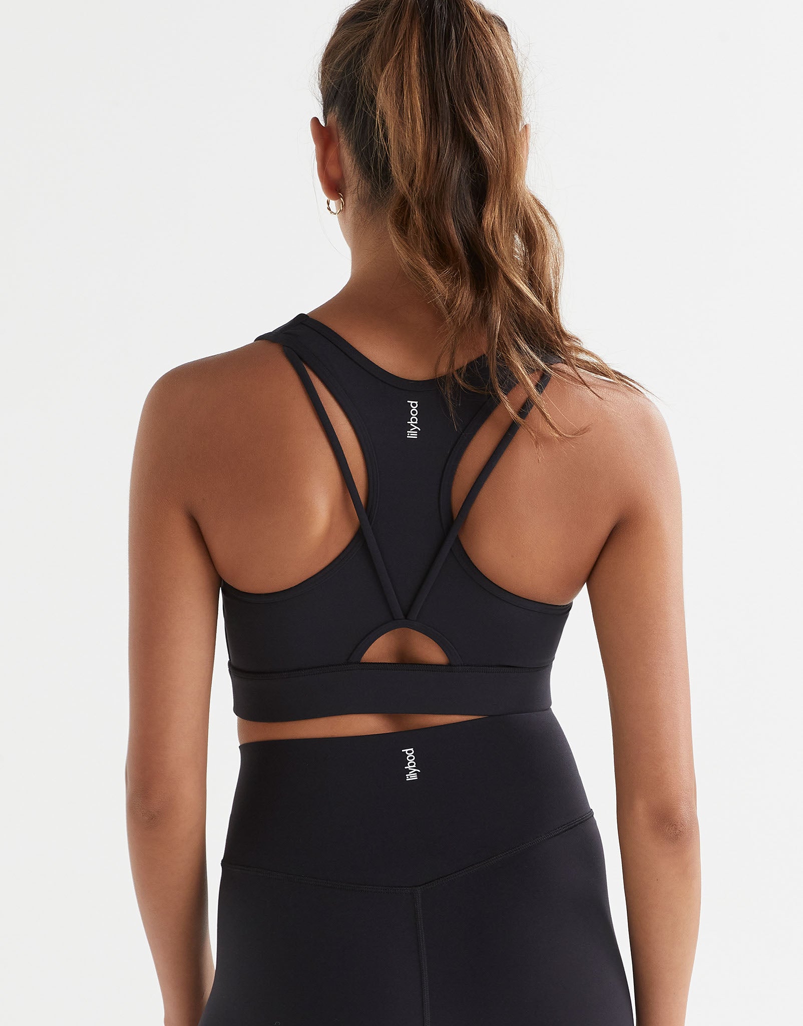 Lilybod-Chloe-Sports-Bra-Black-SC-21-BL-7.jpeg