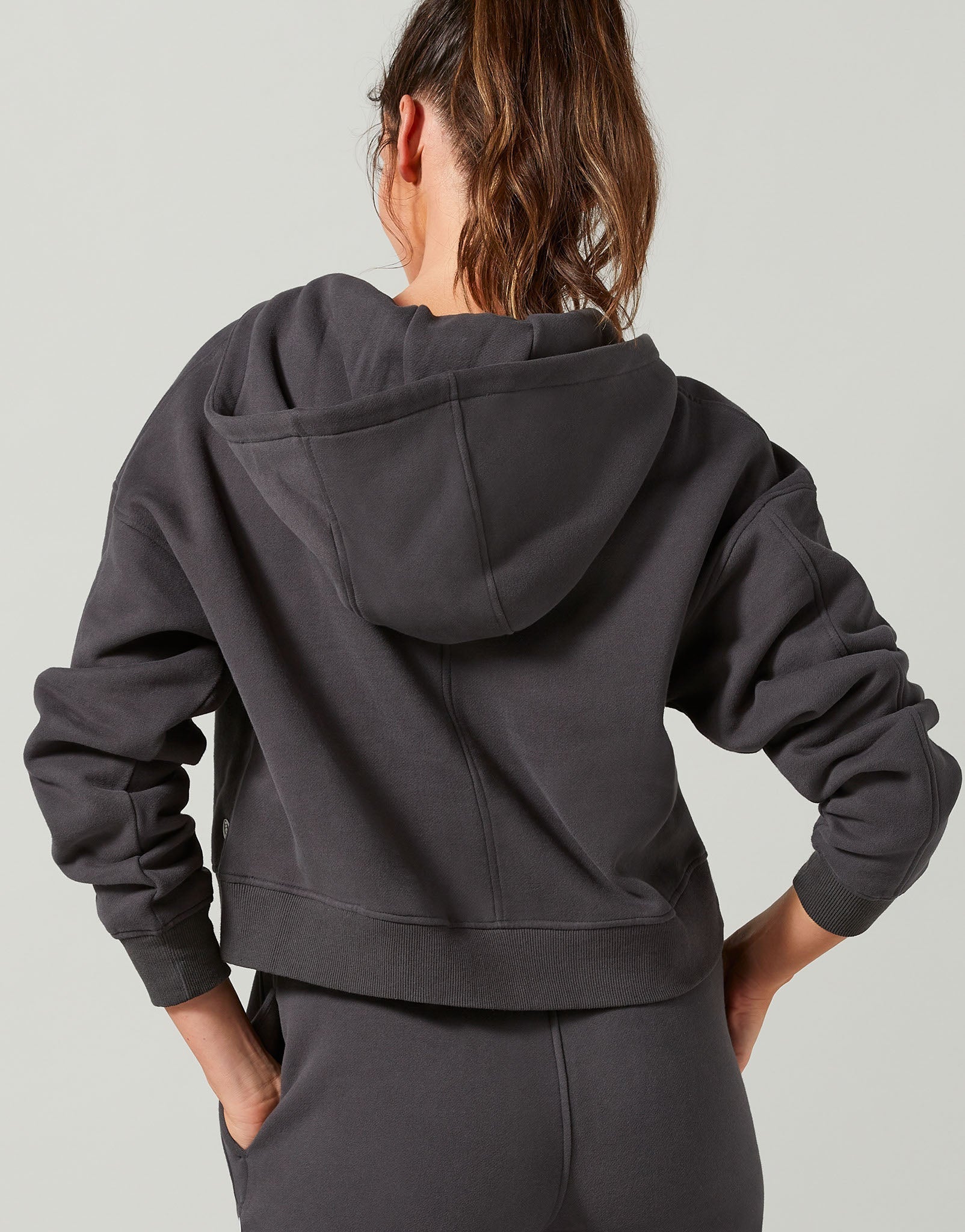 Lilybod-Layla-Obsidian-Gray-LT61-OB-6_ee89f2ed-2563-485d-a89e-4801d7ace415.jpg