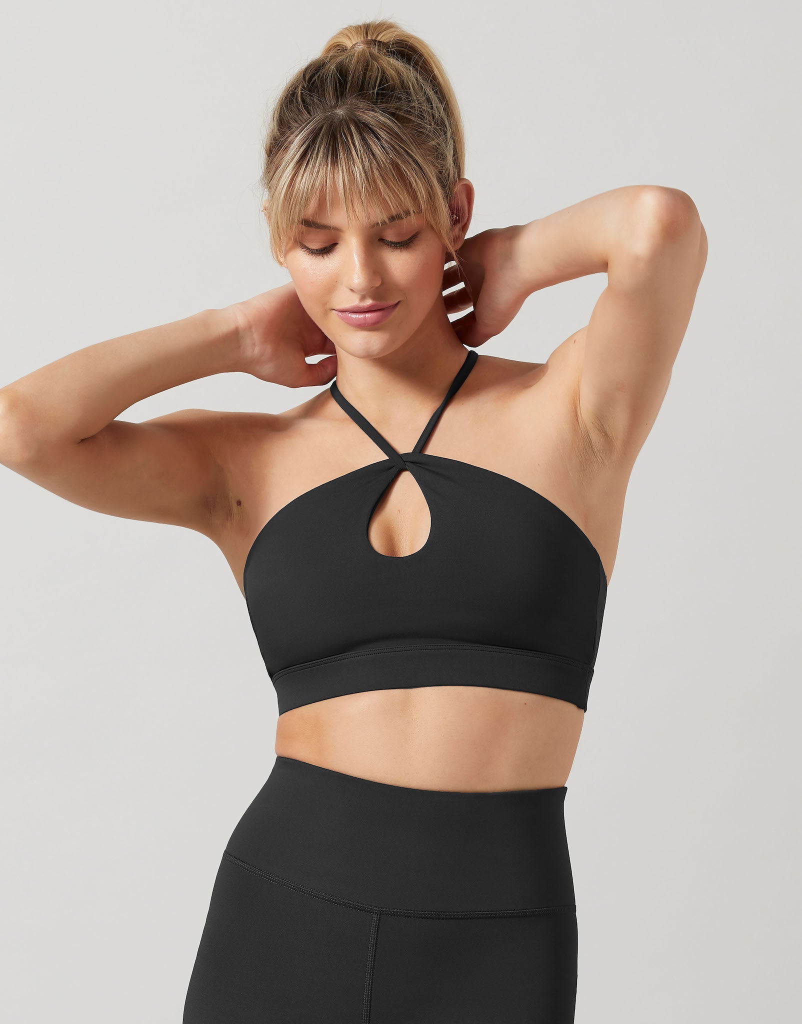 Lilybod-Molly-Sports-Bra-Black-LC76-CC-BL-4.jpeg