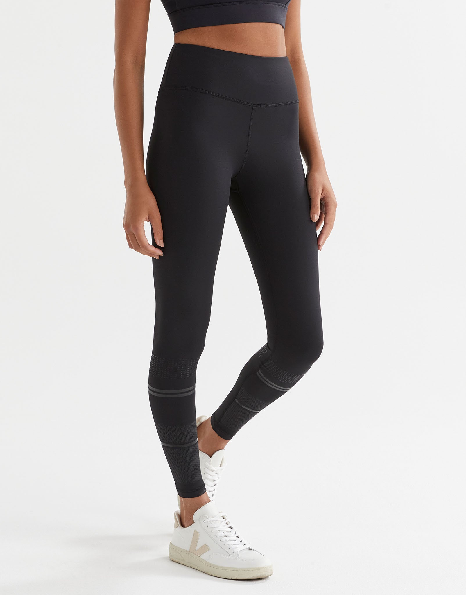 Lilybod-Zahlee-Full-Length-Legging-Black-LBL87-C21-BL-2.jpeg