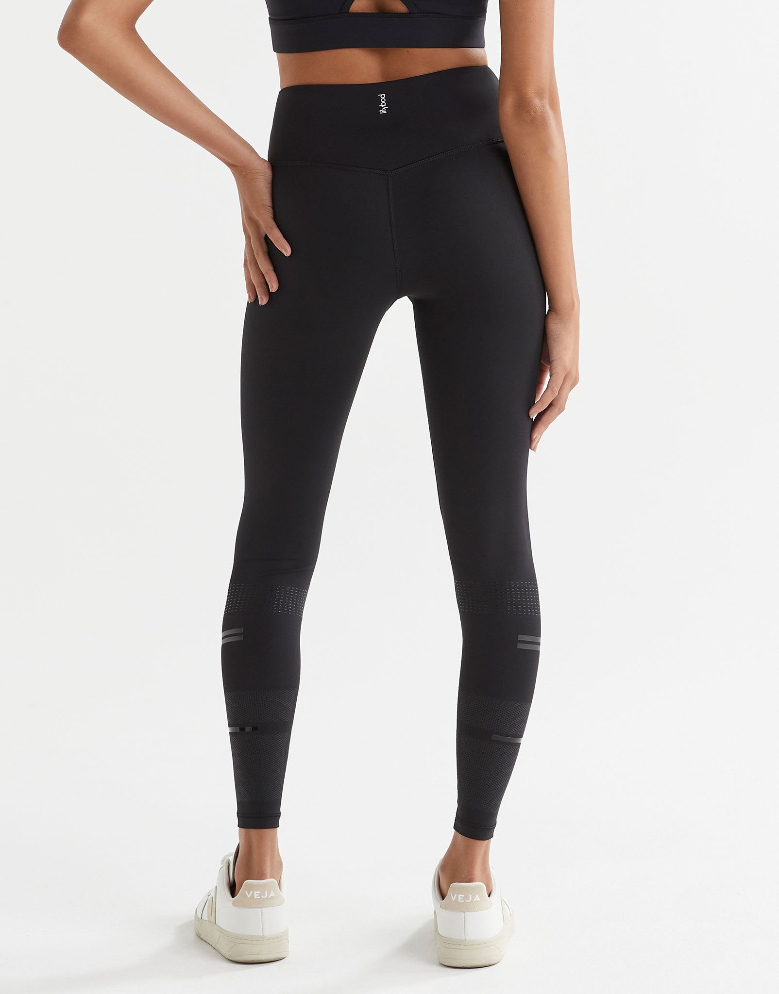 Lilybod-Zahlee-Full-Length-Legging-Black-LBL87-C21-BL-6.jpeg