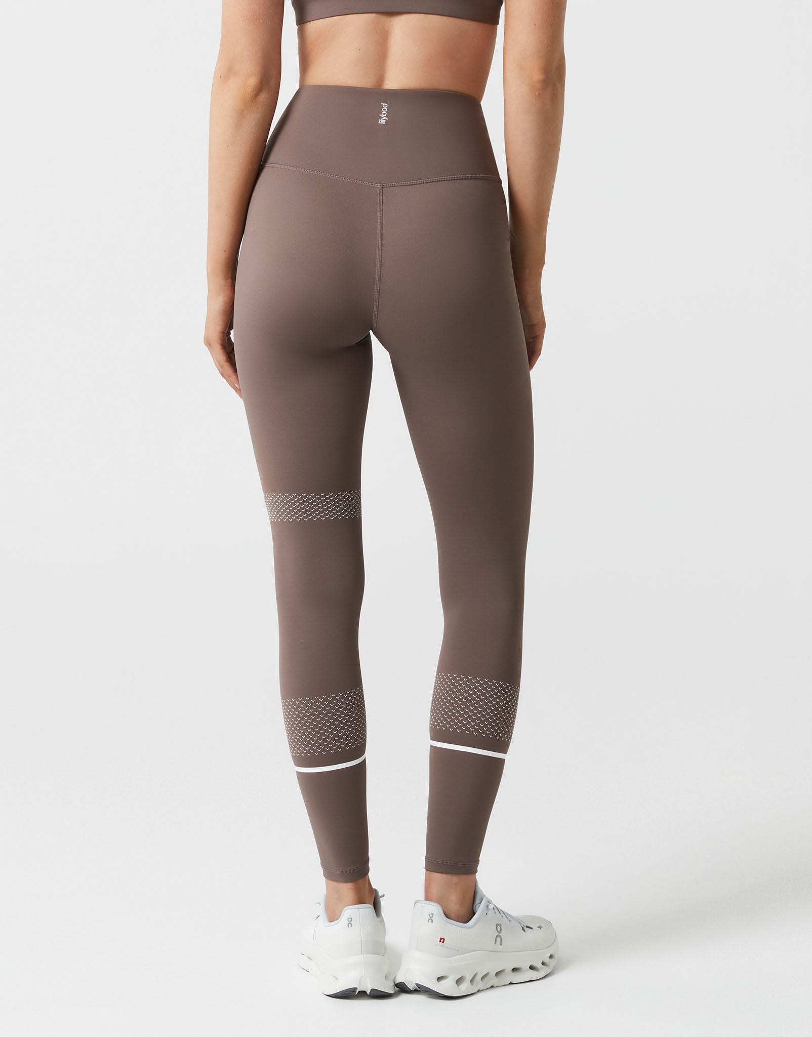 Lilybod_ACTIVATE_Full_Length_Legging_Coffee_LL93_CF_07.jpeg