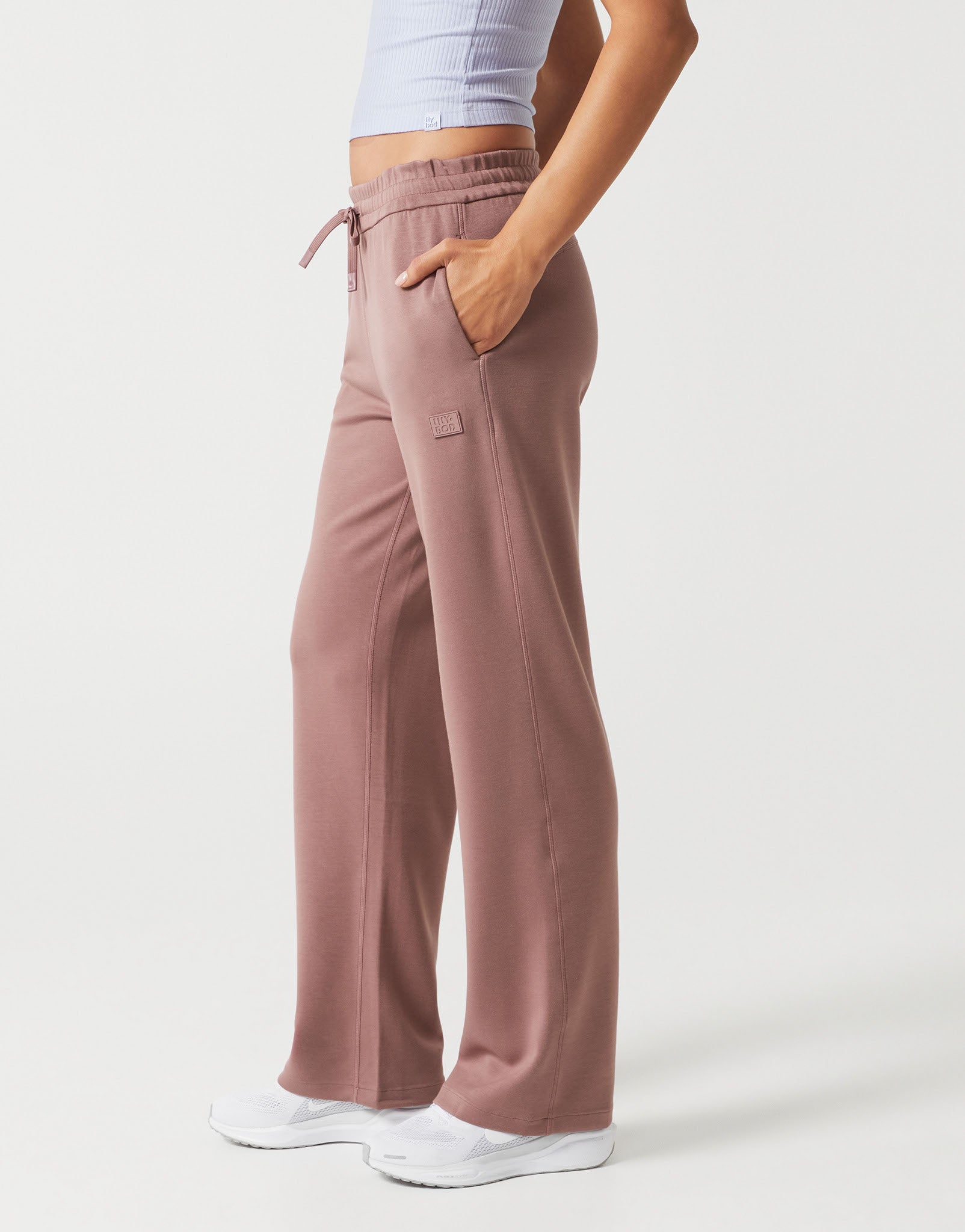 Lilybod_AIMIE_Jogger_Clay_LL85W_CLY_1.jpeg