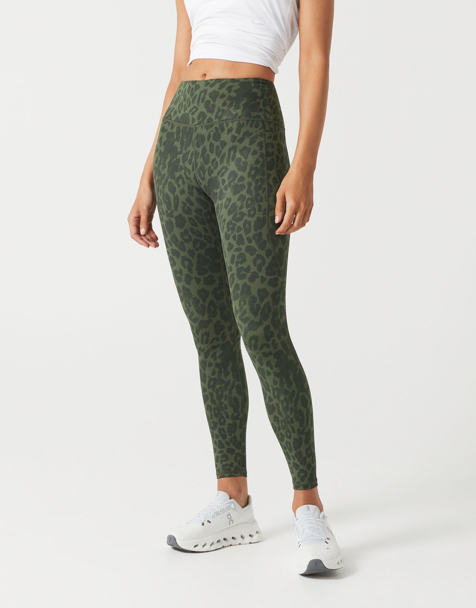 Lilybod_BECCA_Legging_Green_Leopard_LL131_GNLP_1.jpeg