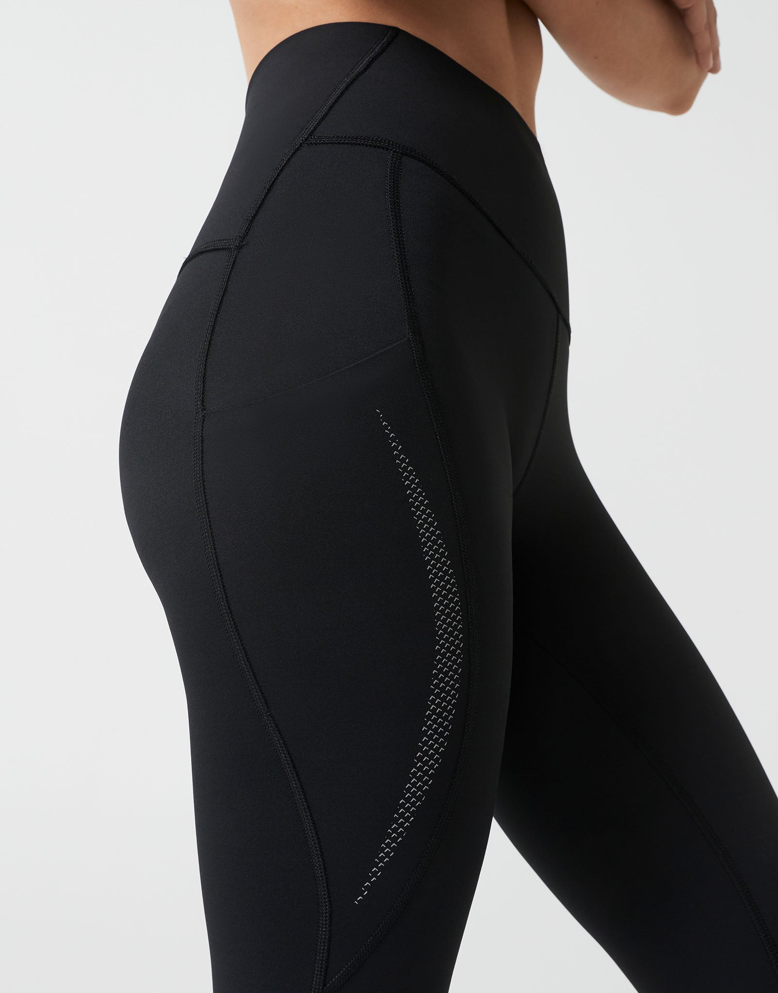 Lilybod_CHELSEA_Ultra_Core_Run_Legging_Black_LL198_BL_06.jpeg