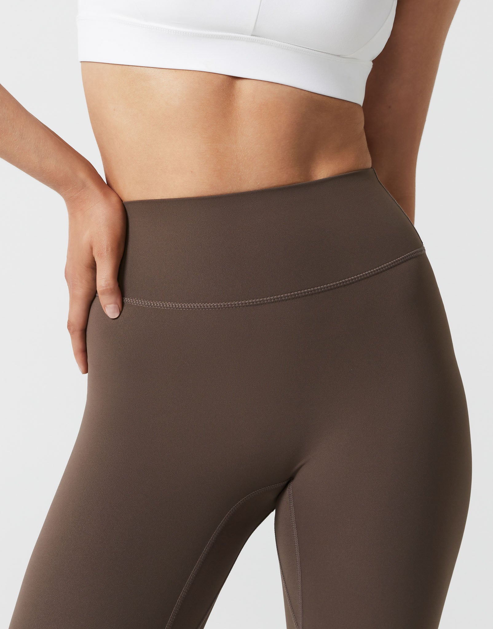Lilybod_CHLOE_Cloud_Core_Leggings_Coffee_SL_01_CF_10.jpeg