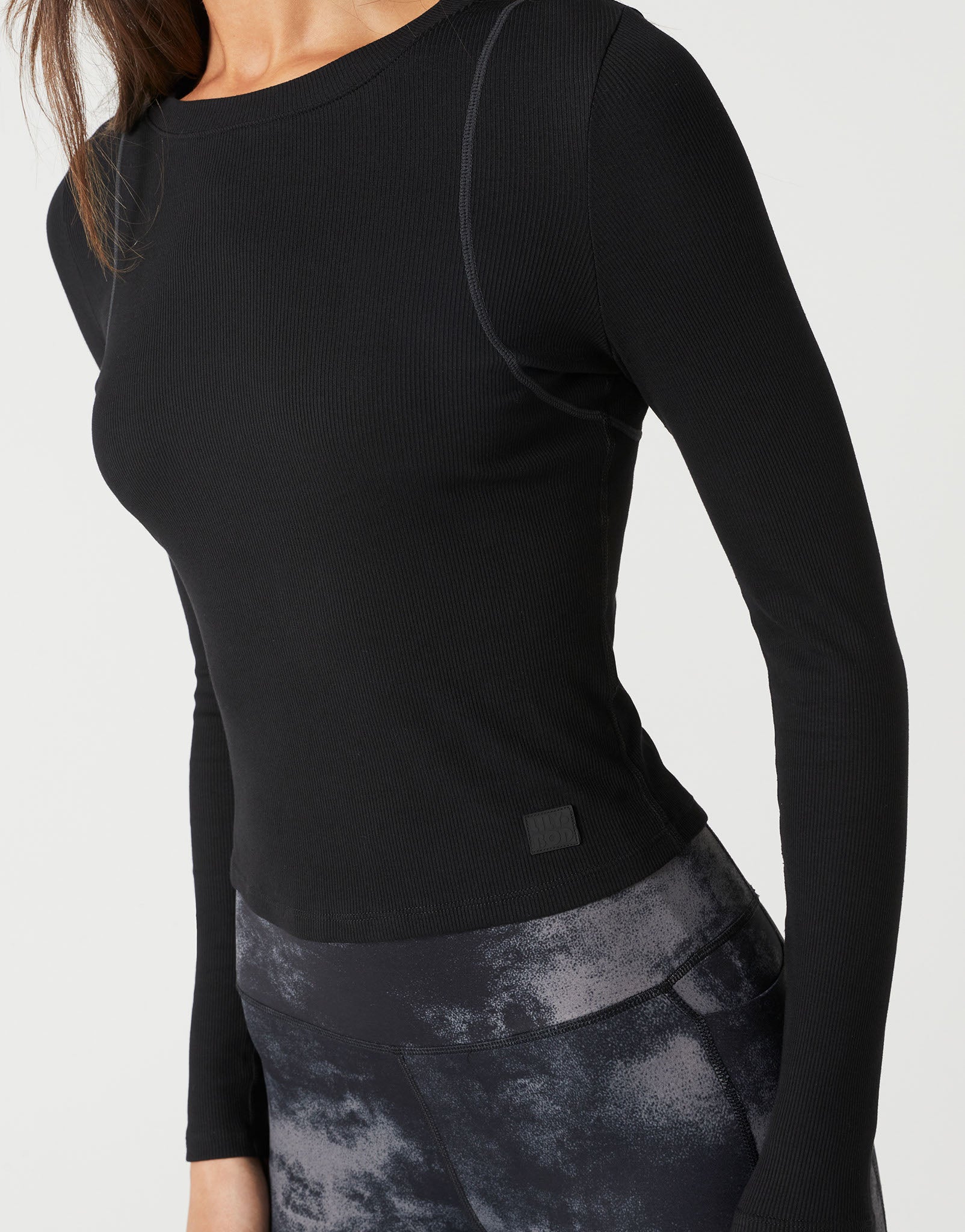 Lilybod_FARO_Longsleeve_Tech_Tee_Black_LT150_BL_02.jpeg