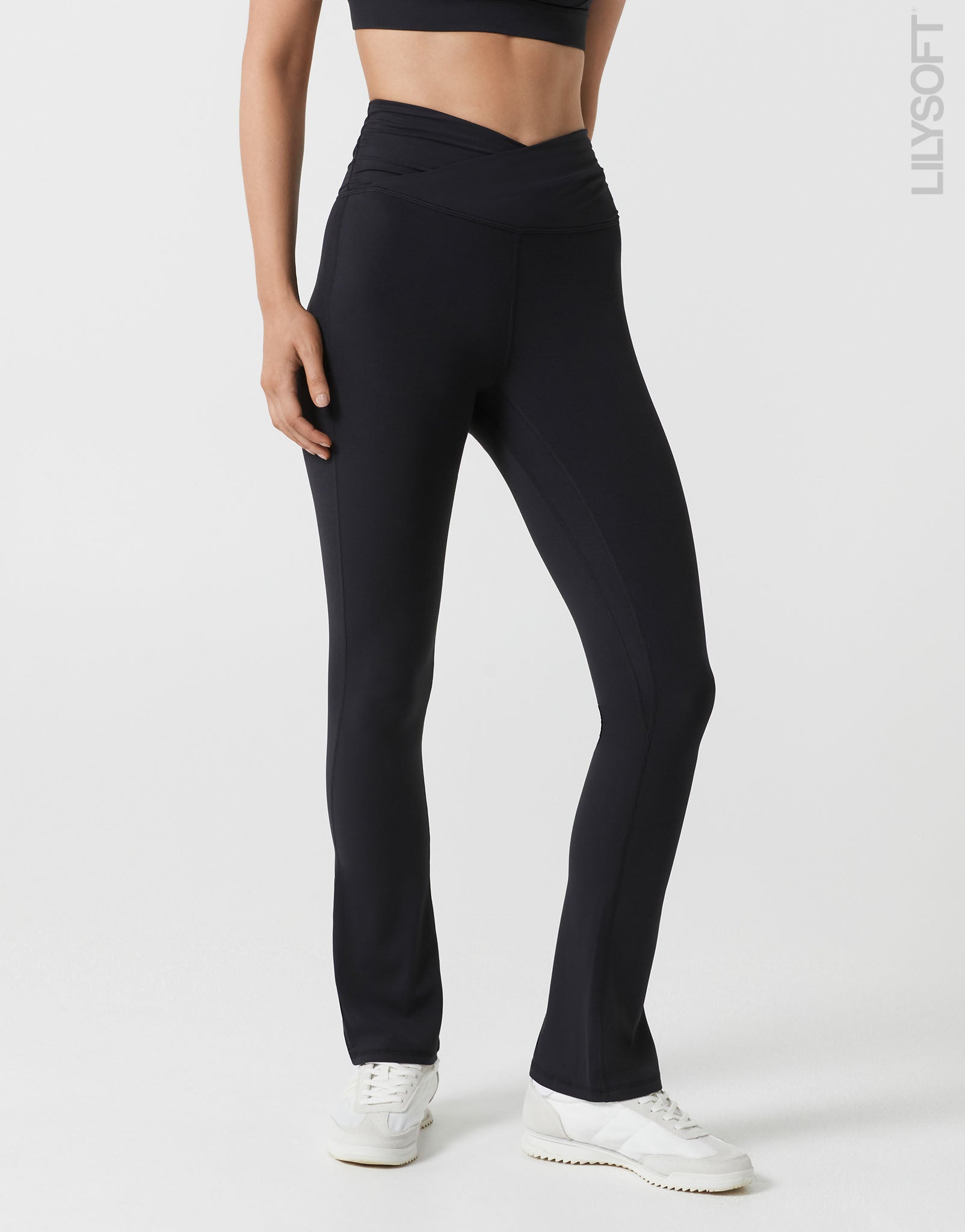 Lilybod_HARLOW_Cloud_Core_Bootleg_Legging_Black_SL_196_BL_03_h.jpg