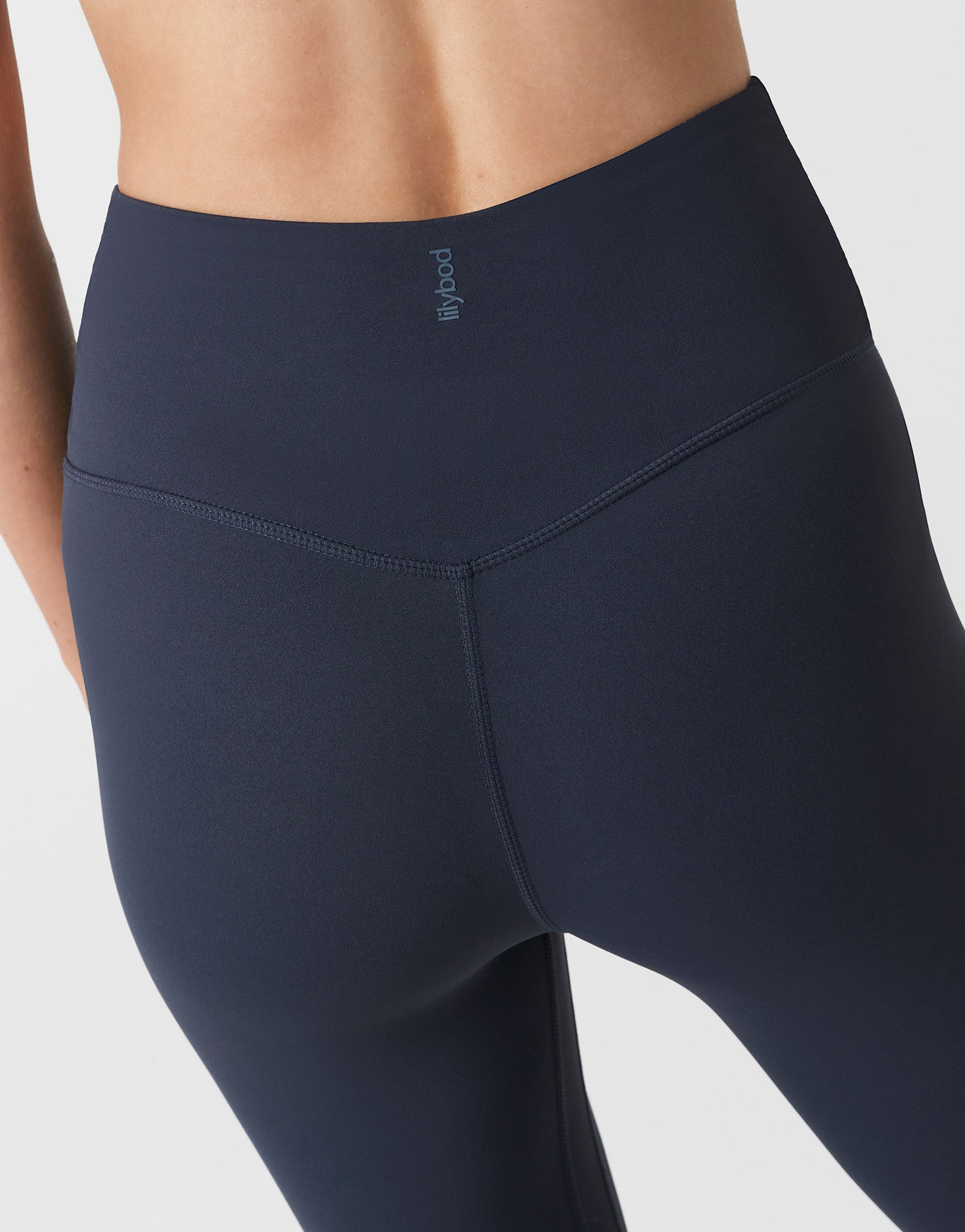 Lilybod_HARLOW_Cloud_Core_Bootleg_Legging_Navy_SL_196_NB_11.jpeg
