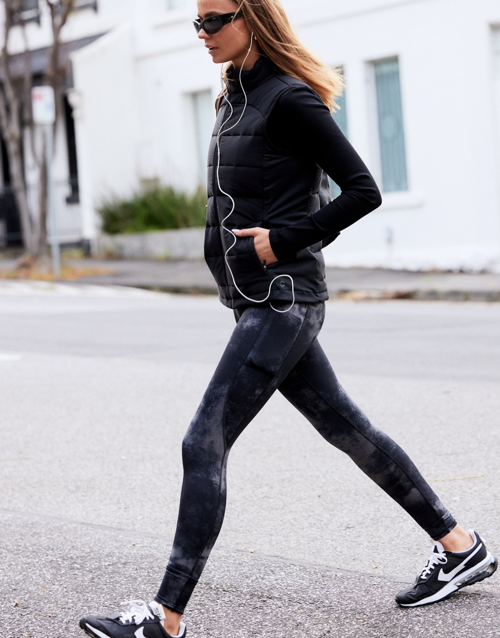 Lilybod_Jacket_Legging.jpg