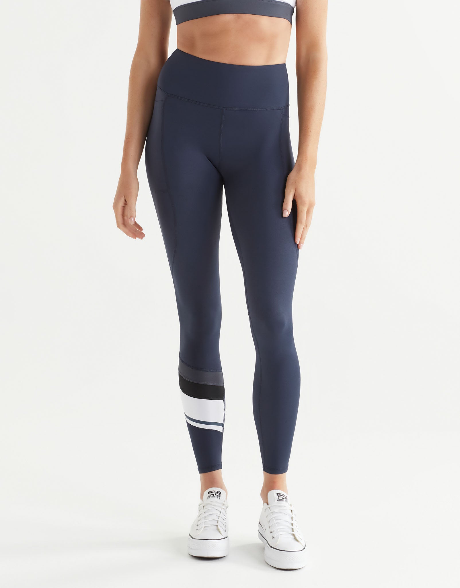 Lilybod_NO_LIMIT_Legging_Navy_Blue_LL139_NBW_04_n.jpeg