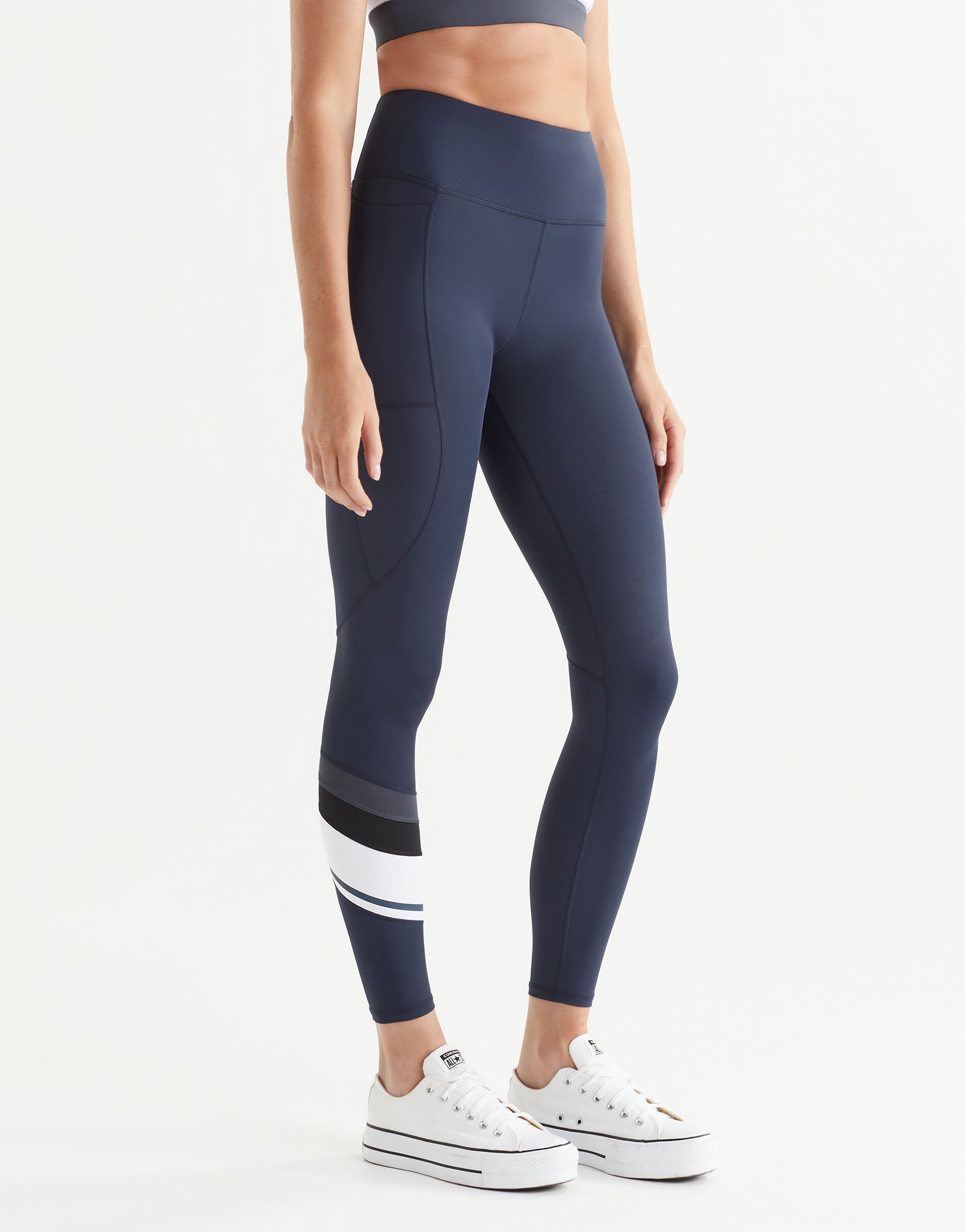 Lilybod_NO_LIMIT_Legging_Navy_Blue_LL139_NBW_06_n.jpeg