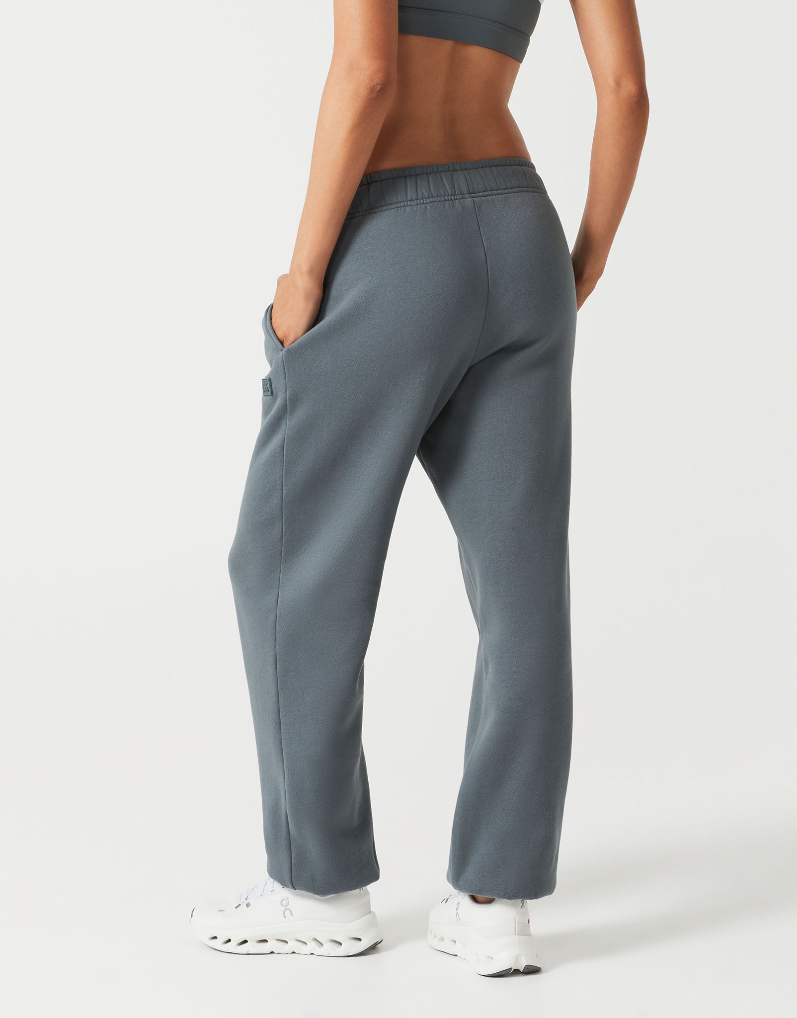 Lilybod_OLIVIA_Loose_Fit_Jogger_Steel_Teal_LL220_STL_03.jpeg