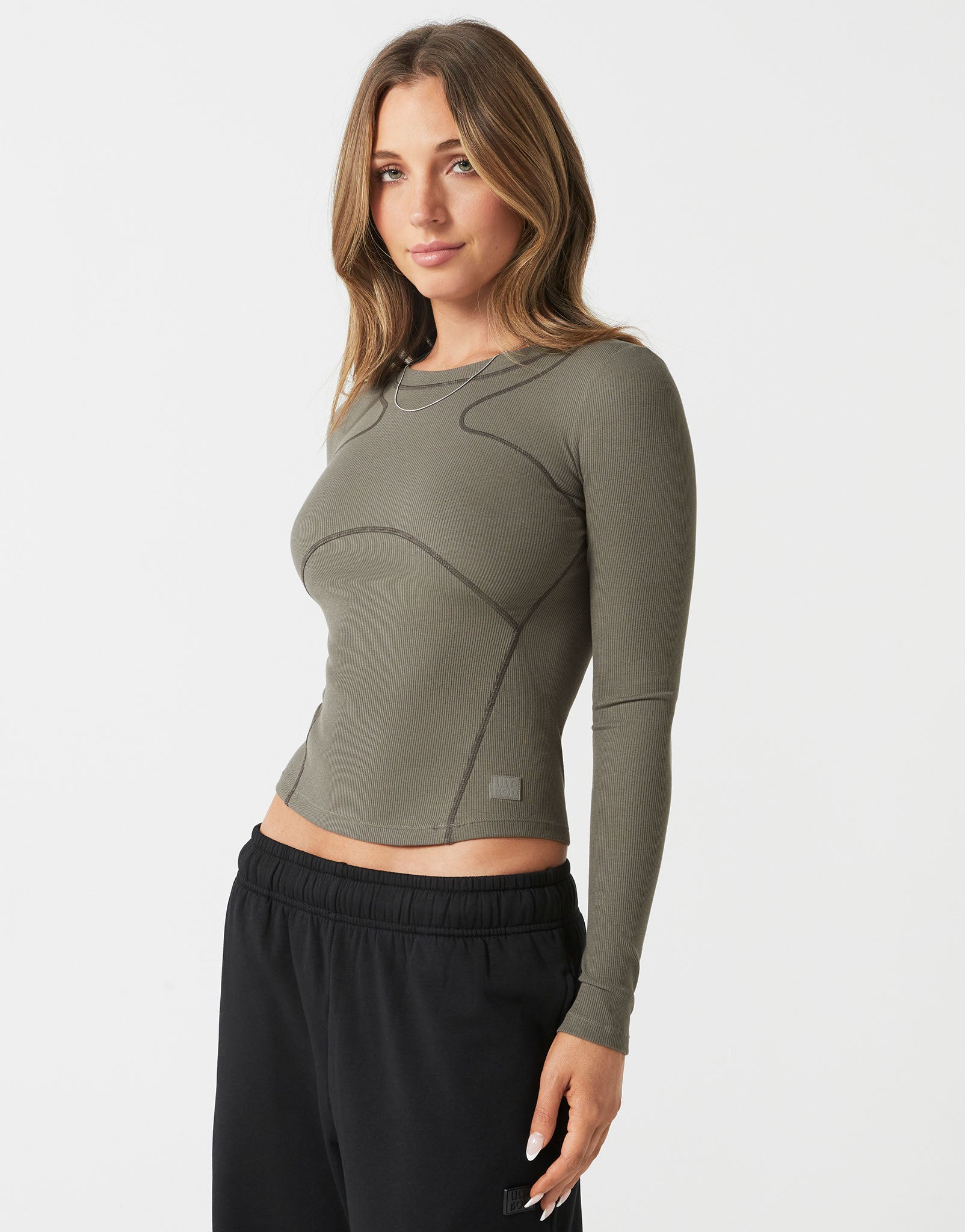 Lilybod_SEOUL_Tech_Long_Sleeve_Tee_Mineral_Grey_LT138_MNG_01.jpeg