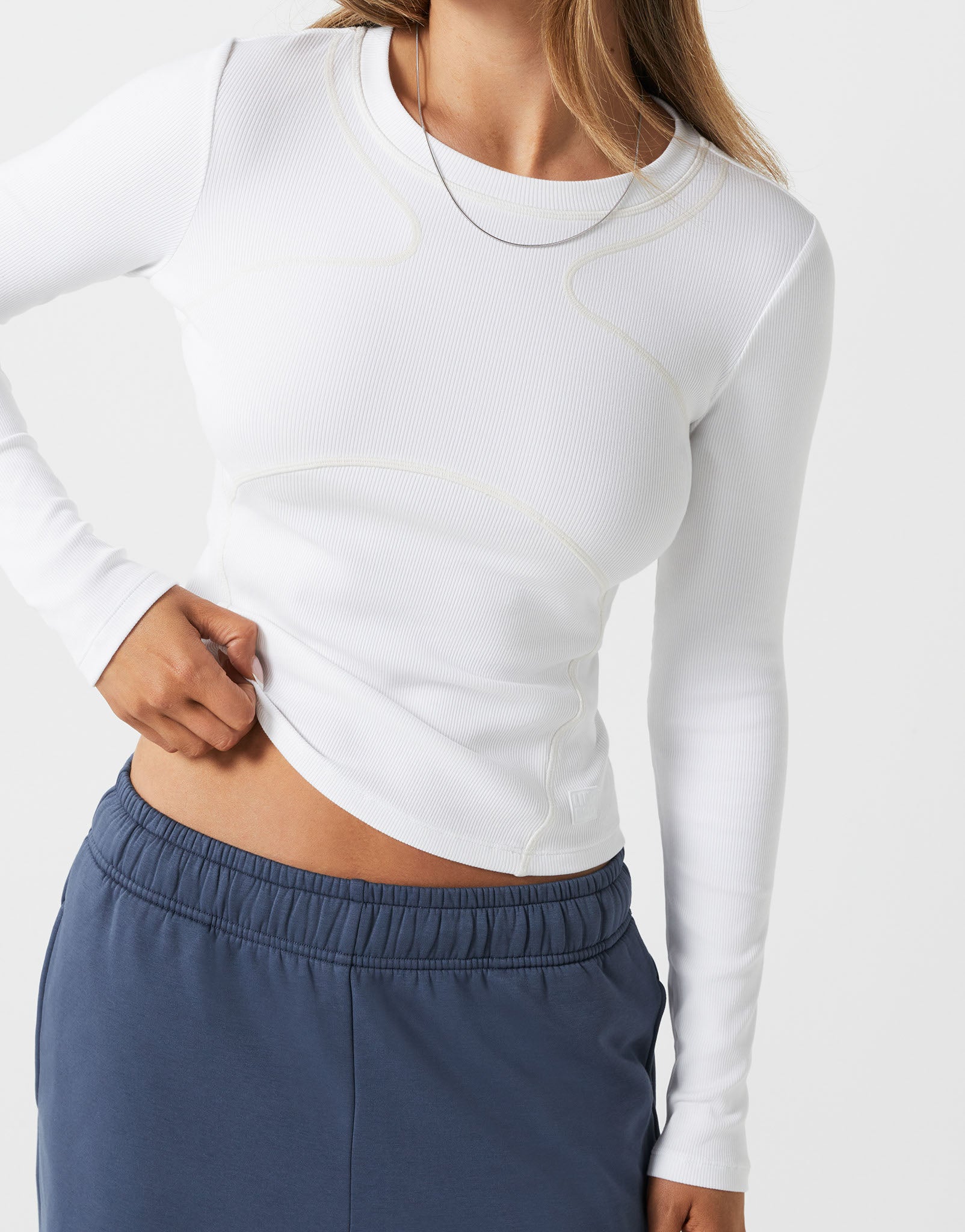 Lilybod_SEOUL_Tech_Long_Sleeve_Tee_White_LT138_WT_02.jpeg