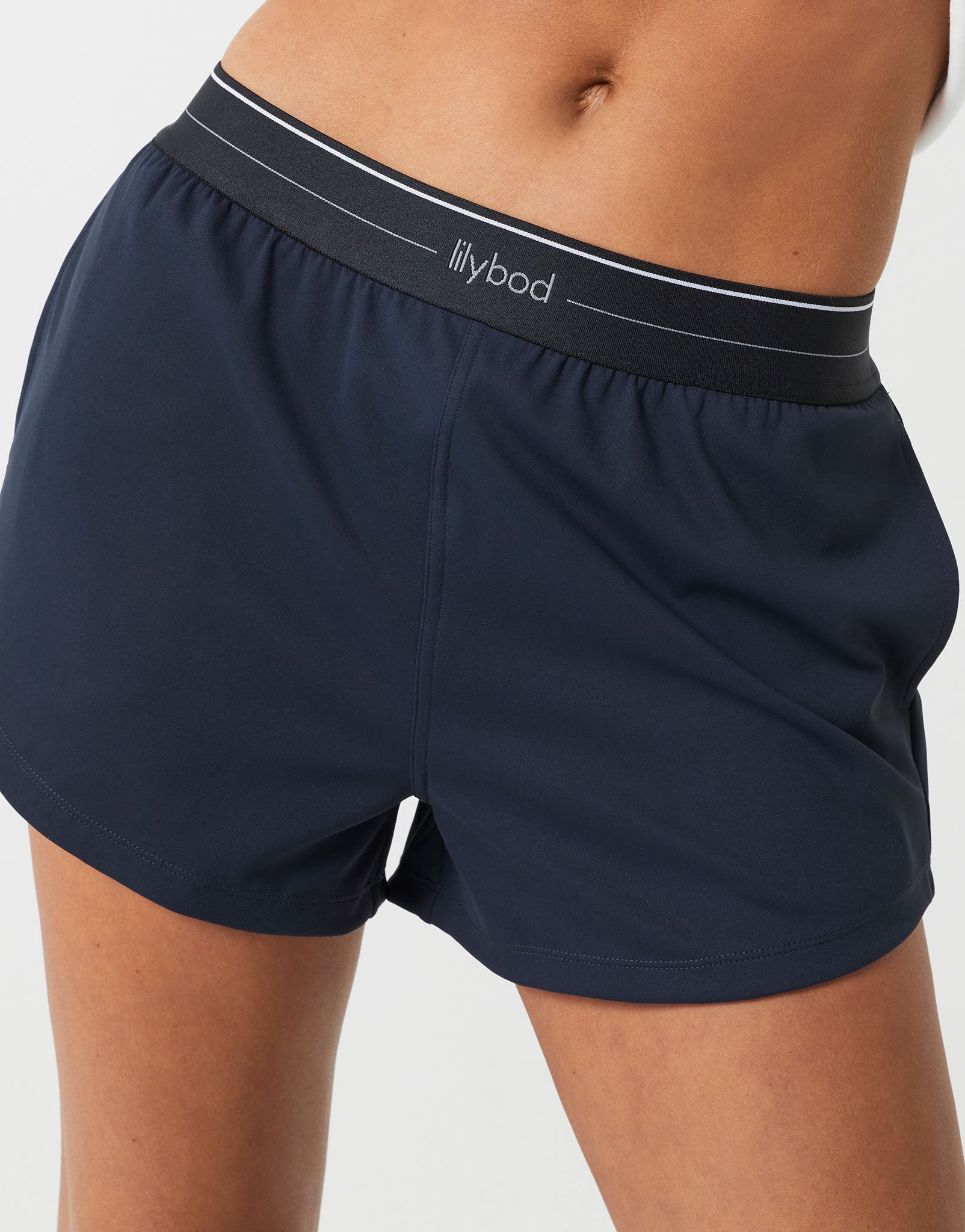Lilybod_TALITA_Sport_Short_Midnight_LS40_MN_06.jpeg