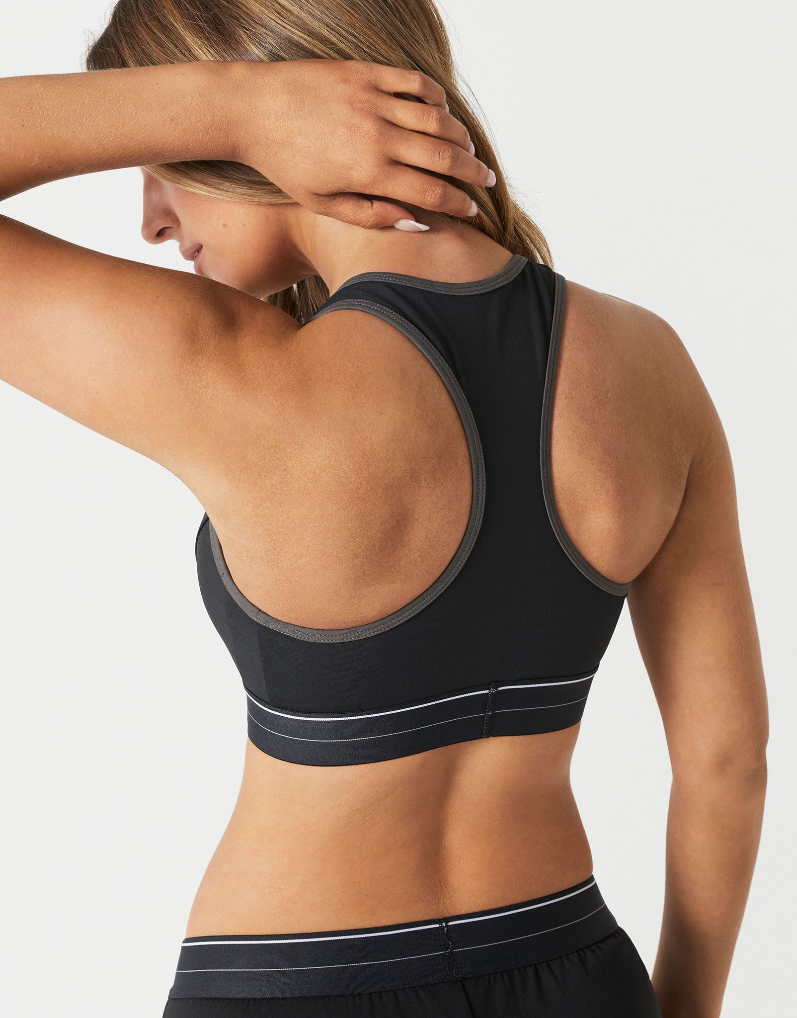 Lilybod_TALITA_Sports_Bra_Black_LC151_BL_2.jpeg