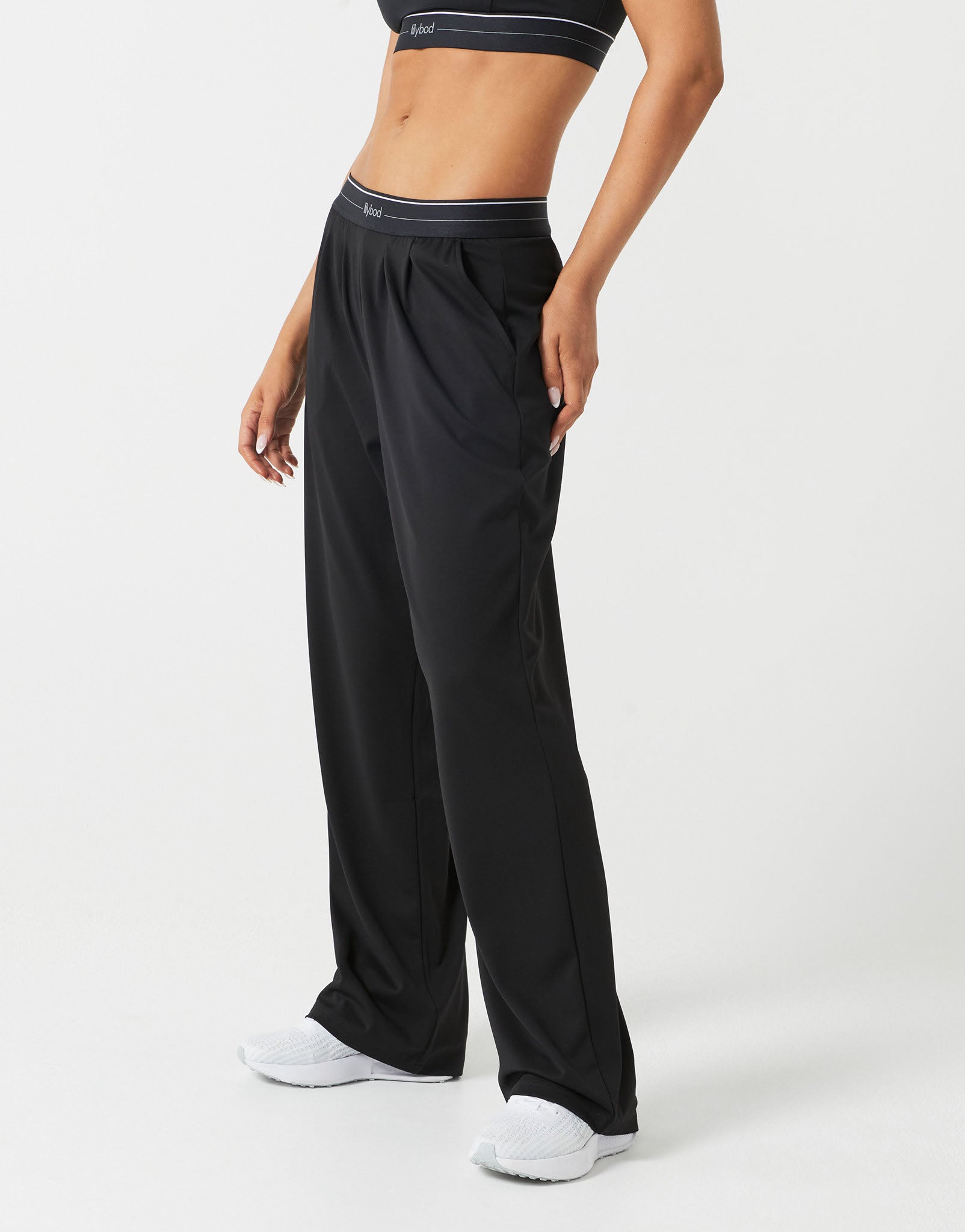 Lilybod_TALITA_Wide_Leg_Pant_Black_LL216_BL_02.jpeg