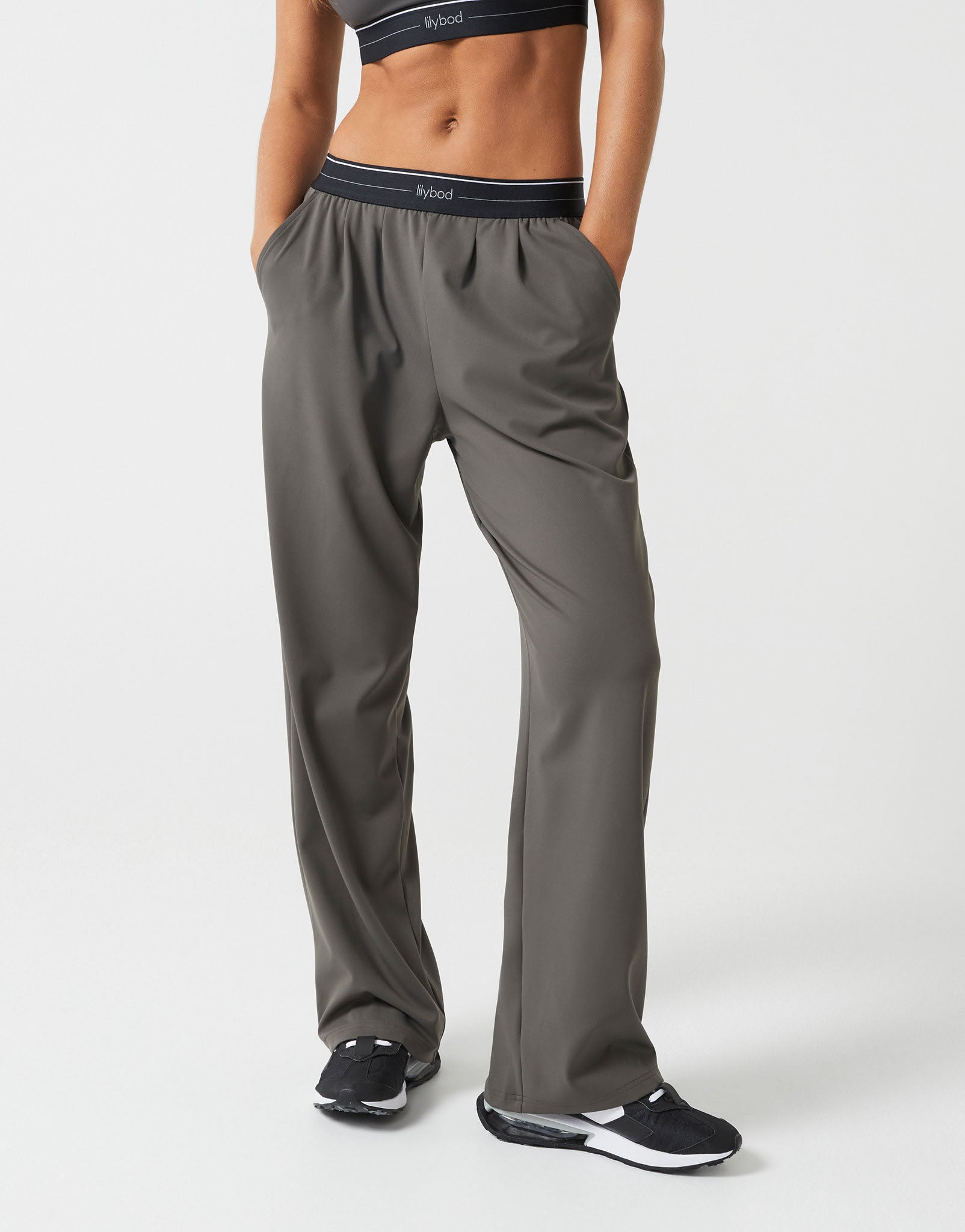 Lilybod_TALITA_Wide_Leg_Pant_Charcoal_Green_LL216_CHG_04.jpeg
