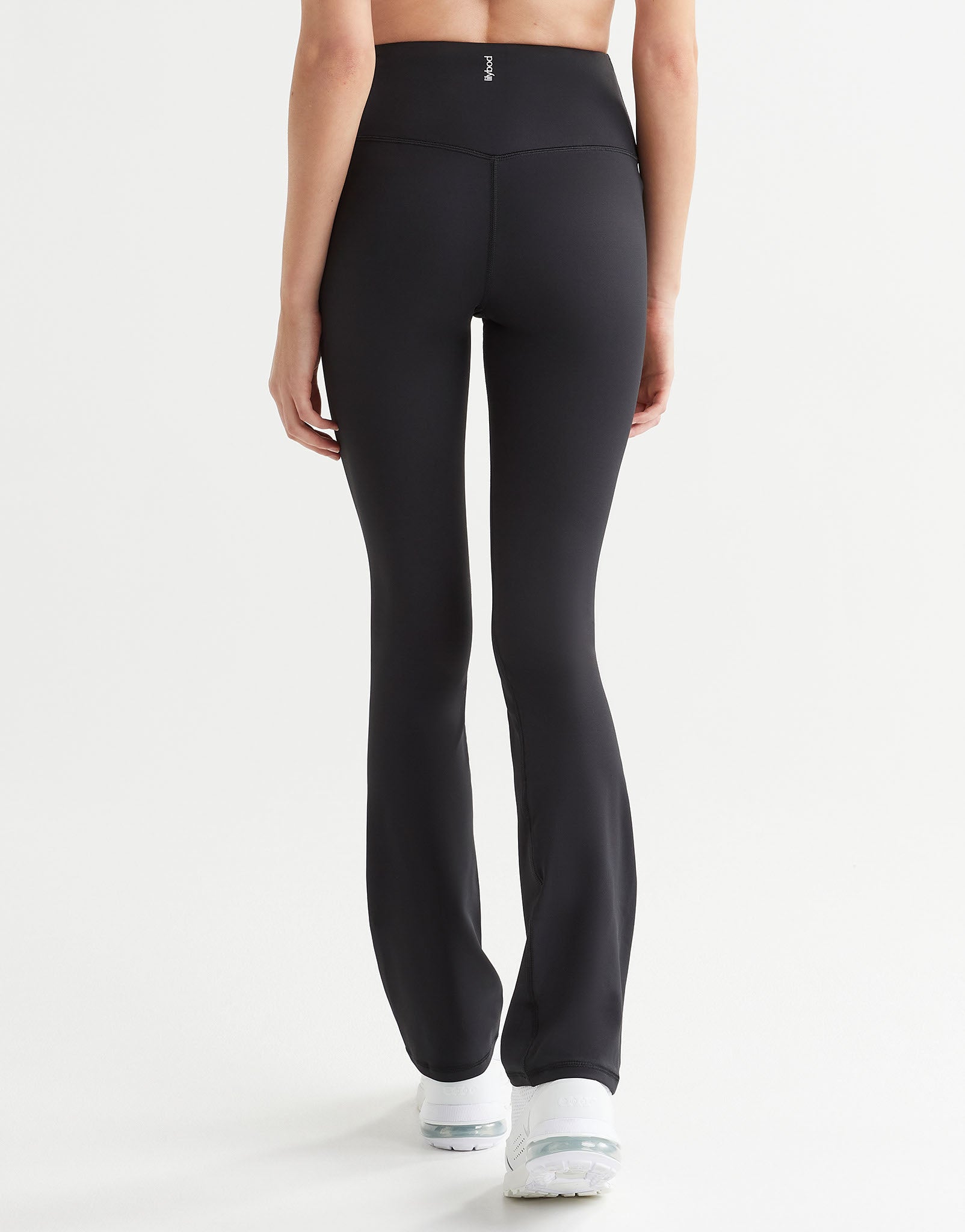 Lilybod_ZARRA_Bootcut_Legging_Fit_Black_LL162_BL.RS_9.jpeg
